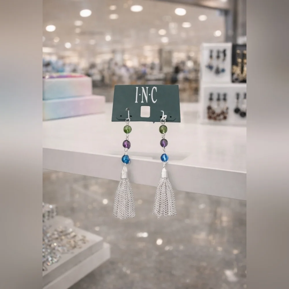 I.N.C. Tassel earring